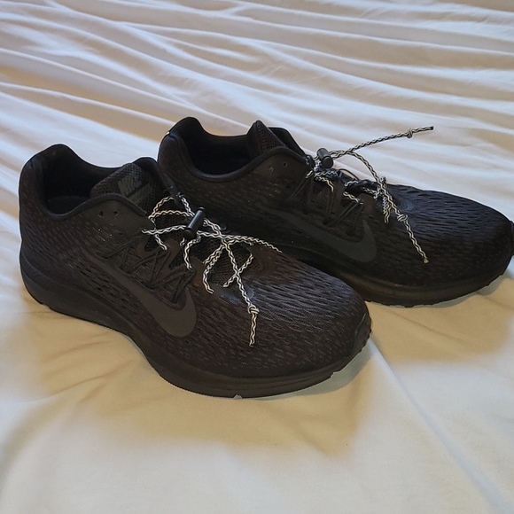 Nike Other - Nike Zoom Winflo 5 Running Shoes